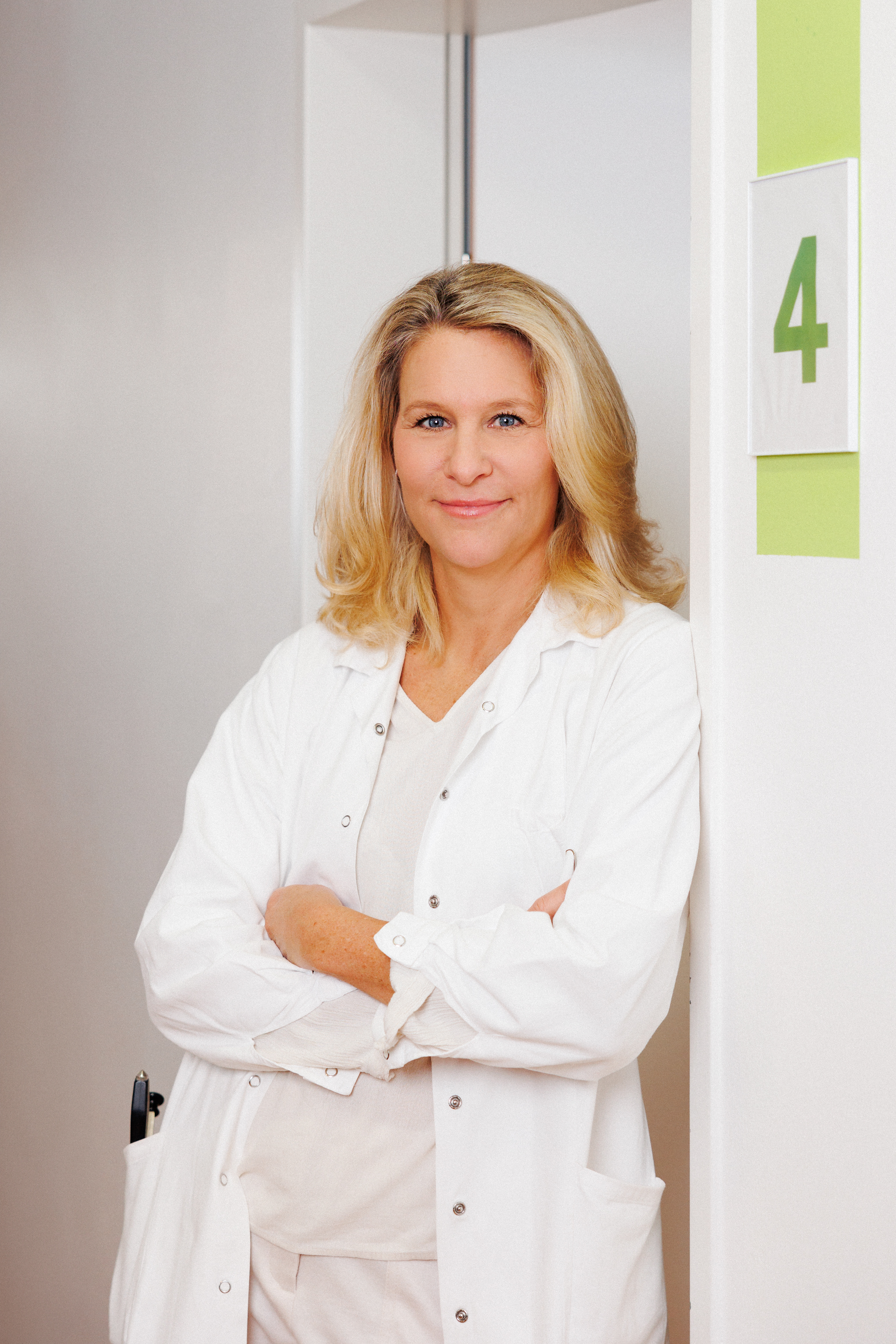 Dr. Caroline Thun-Hohenstein